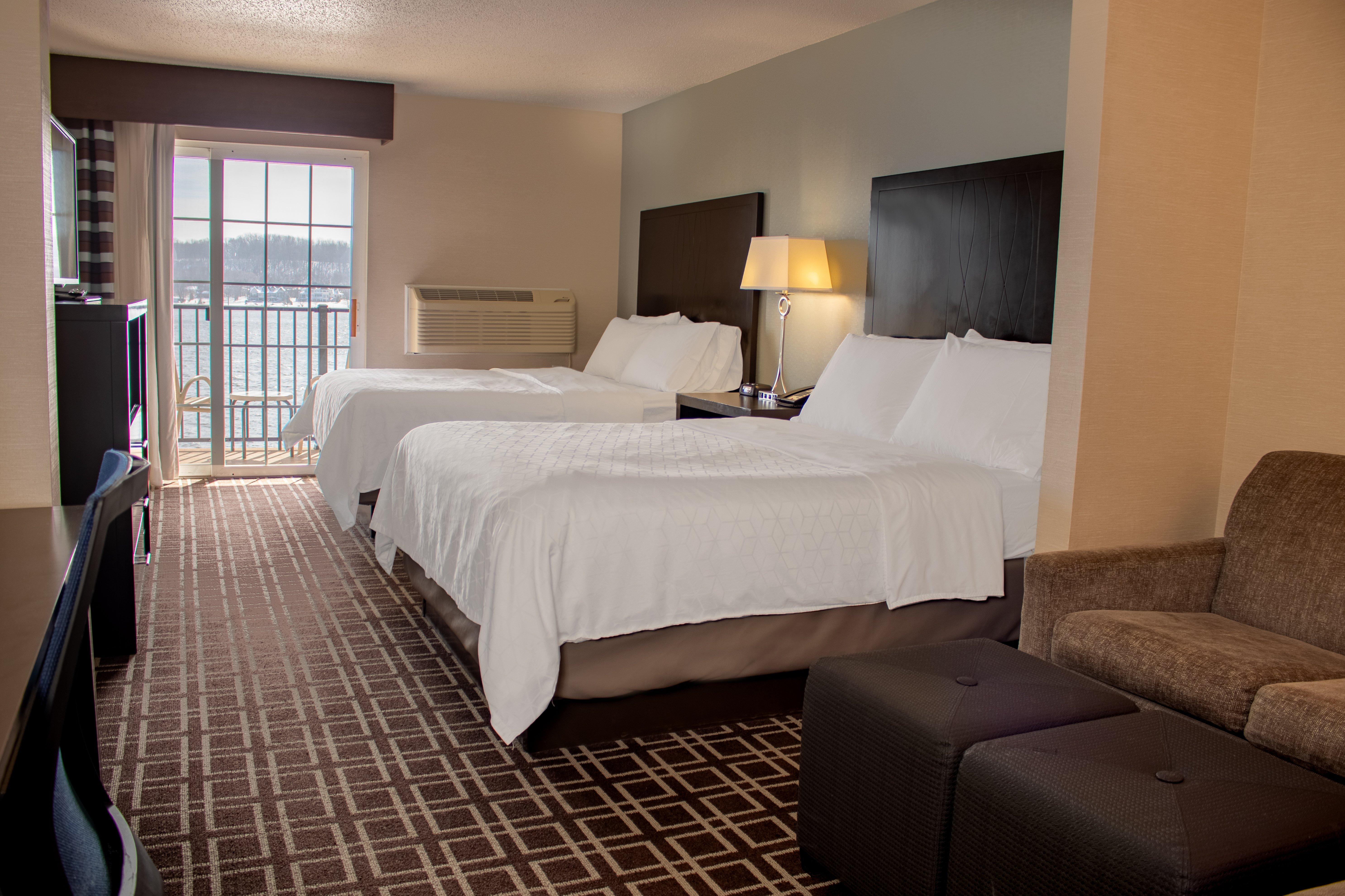 Holiday Inn Express Le Claire Riverfront-Davenport By Ihg Εξωτερικό φωτογραφία