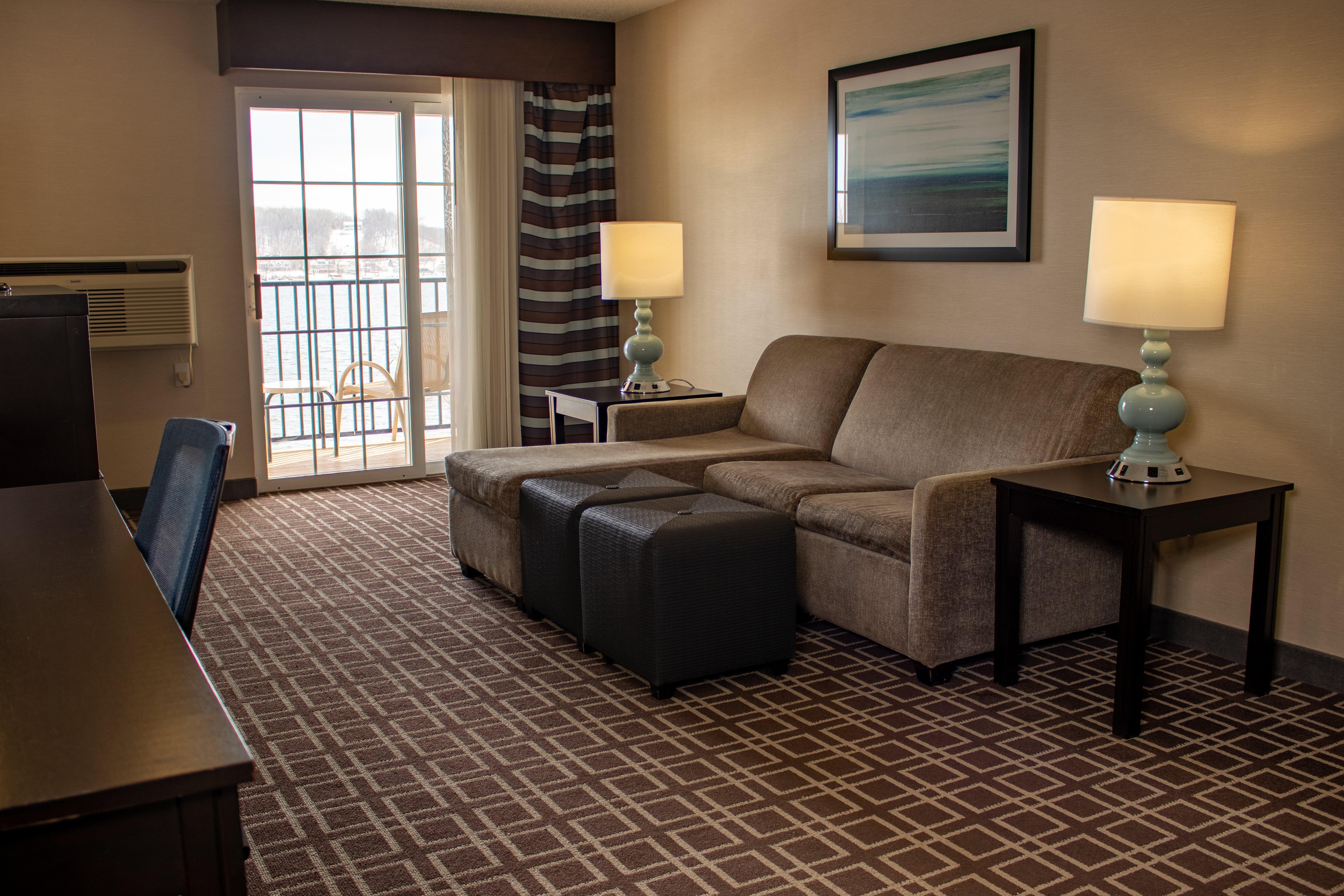 Holiday Inn Express Le Claire Riverfront-Davenport By Ihg Εξωτερικό φωτογραφία