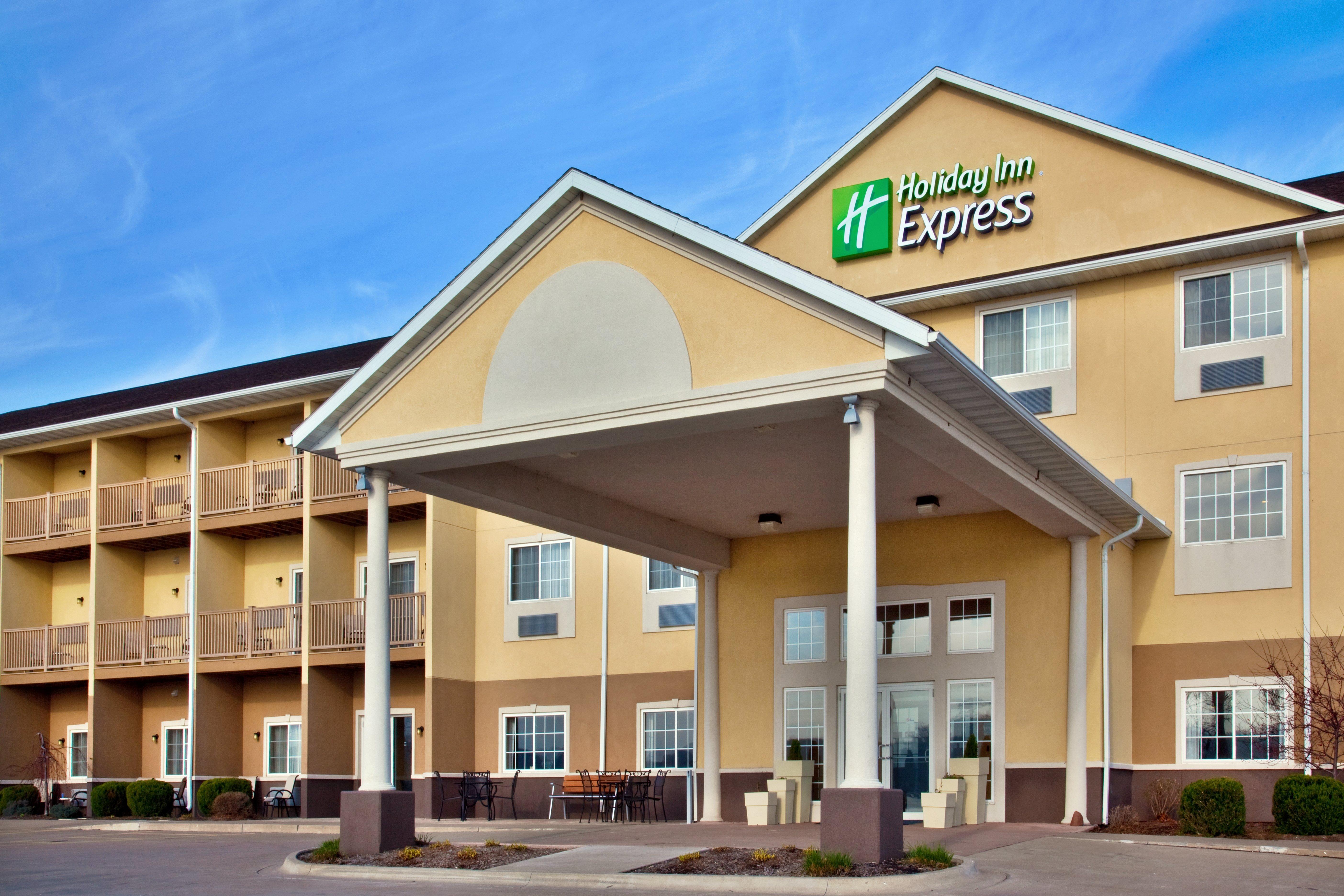 Holiday Inn Express Le Claire Riverfront-Davenport By Ihg Εξωτερικό φωτογραφία