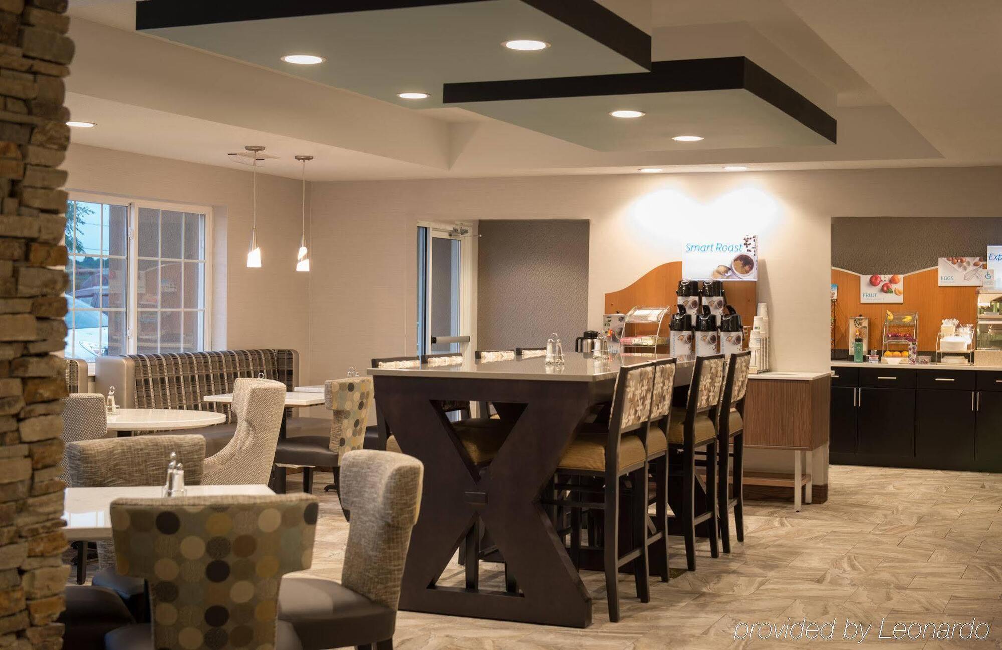Holiday Inn Express Le Claire Riverfront-Davenport By Ihg Εξωτερικό φωτογραφία